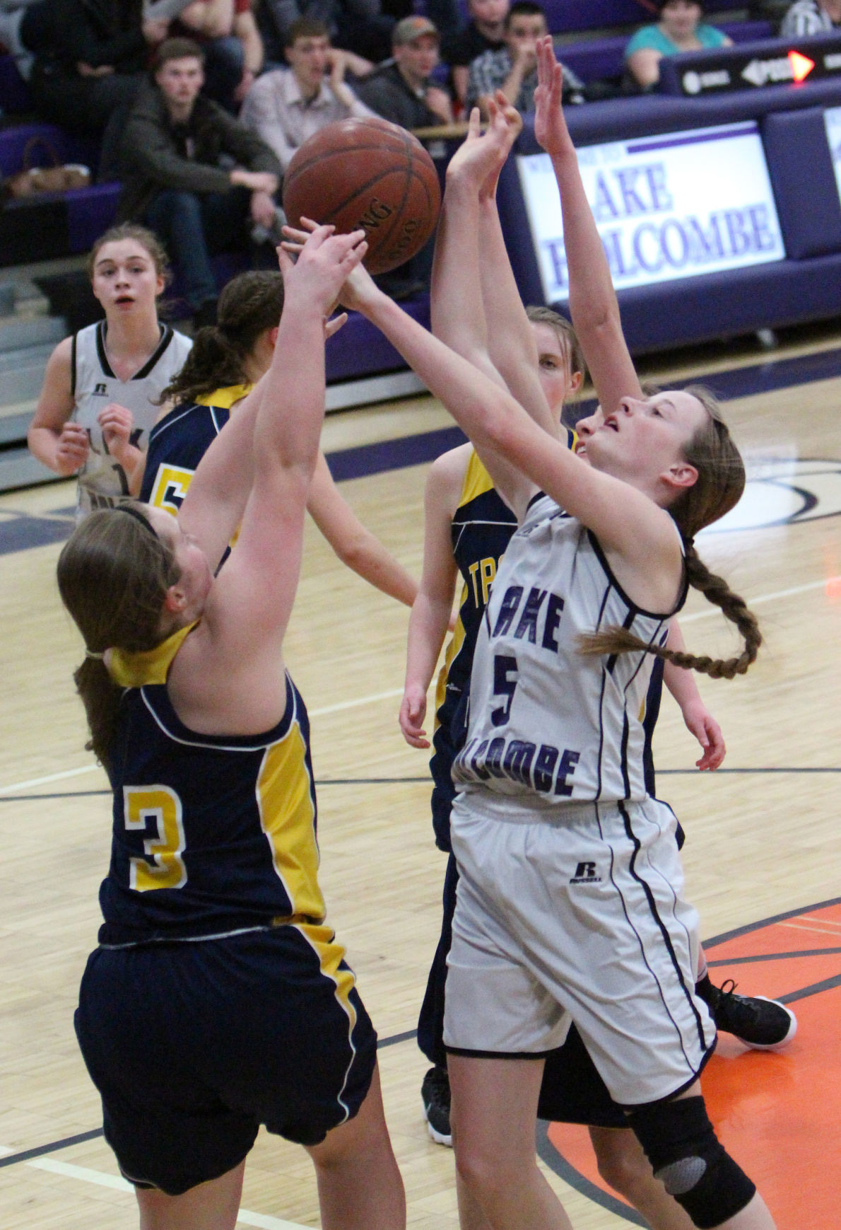 New Auburn at Lake Holcombe girls basketball 2-13-18